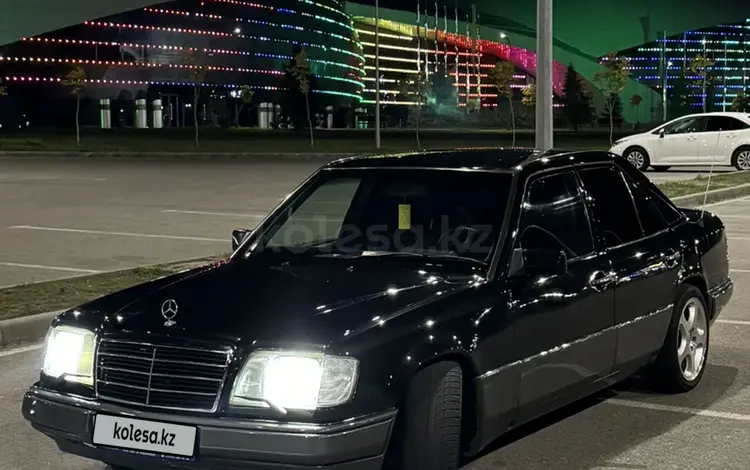 Mercedes-Benz E 320 1995 годаүшін2 950 000 тг. в Алматы