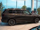 BMW X7 XDrive 40i 2025 года за 84 372 932 тг. в Алматы – фото 4