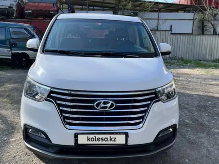 Hyundai H-1 2020 года за 16 000 000 тг. в Алматы – фото 2