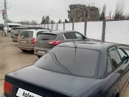 Audi A6 1997 года за 2 250 000 тг. в Уральск – фото 2