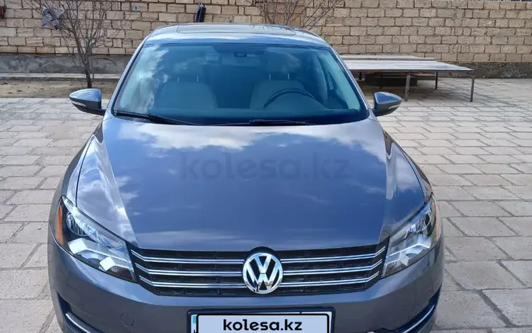Volkswagen Passat 2012 года за 7 300 000 тг. в Жанаозен
