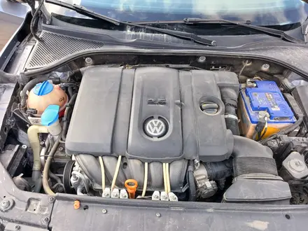Volkswagen Passat 2012 года за 7 300 000 тг. в Жанаозен – фото 9