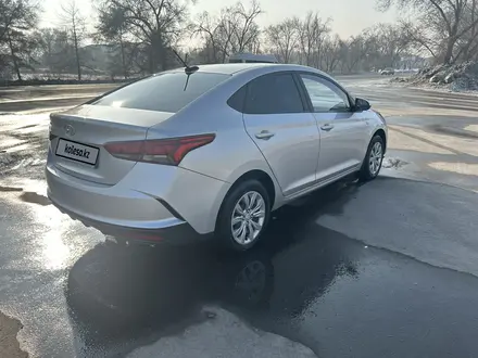 Hyundai Accent 2020 года за 7 150 000 тг. в Байтерек – фото 3