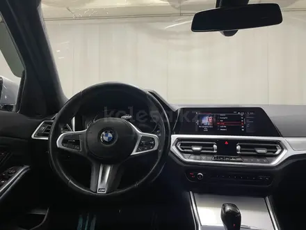 BMW 318 2022 года за 17 500 000 тг. в Алматы – фото 9