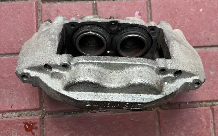 Передний Суппорт, левый. LX 570 за 30 500 тг. в Астана