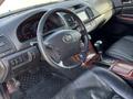 Toyota Camry 2005 года за 6 000 000 тг. в Актау – фото 25