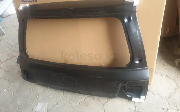 Крышка багажника за 9 990 тг. в Алматы