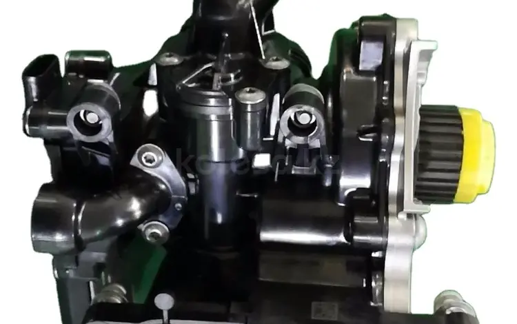 Корпус термостата в сборе (Помпа) за 12 354 тг. в Алматы