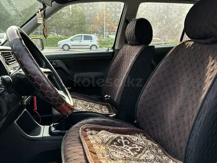 Volkswagen Golf 1993 года за 1 100 000 тг. в Алматы – фото 7