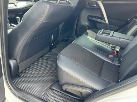 Toyota RAV4 2019 года за 10 800 000 тг. в Астана – фото 13
