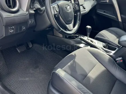 Toyota RAV4 2019 года за 10 800 000 тг. в Астана – фото 14