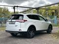 Toyota RAV4 2019 года за 10 800 000 тг. в Астана – фото 5