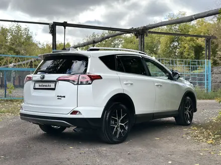 Toyota RAV4 2019 года за 10 800 000 тг. в Астана – фото 5