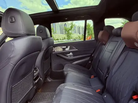 Mercedes-Benz GLS 63 AMG 2023 года за 100 000 000 тг. в Астана – фото 16