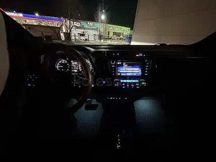 Toyota RAV4 2018 года за 13 700 000 тг. в Петропавловск – фото 24