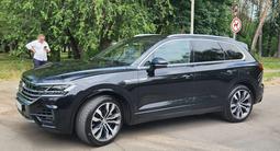 Volkswagen Touareg 2020 годаүшін35 500 000 тг. в Алматы