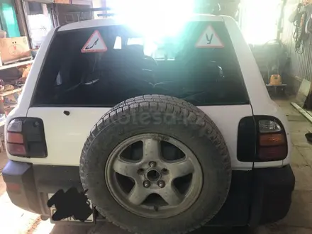 Toyota RAV4 1998 года за 3 000 000 тг. в Алматы – фото 4