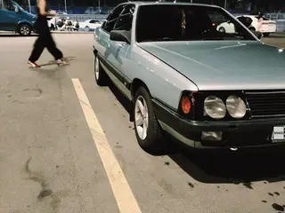 Audi 100