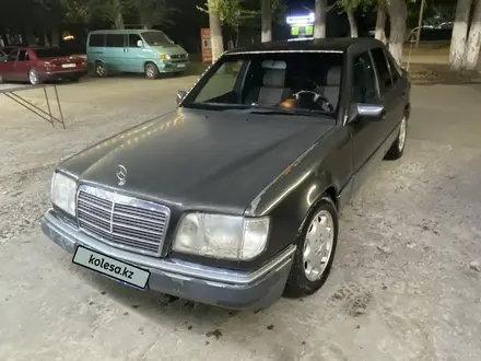 Mercedes-Benz E 200 1995 года за 1 500 000 тг. в Тараз – фото 8