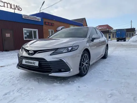 Toyota Camry 2023 года за 17 000 000 тг. в Кокшетау – фото 2