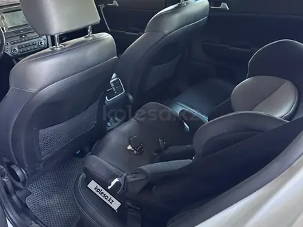 Kia Sportage 2017 года за 8 800 000 тг. в Алматы – фото 9