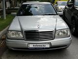 Mercedes-Benz C 180 1995 годаүшін2 100 000 тг. в Шымкент