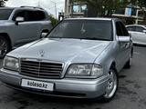 Mercedes-Benz C 180 1995 годаfor2 200 000 тг. в Шымкент