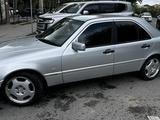 Mercedes-Benz C 180 1995 годаfor2 200 000 тг. в Шымкент – фото 2