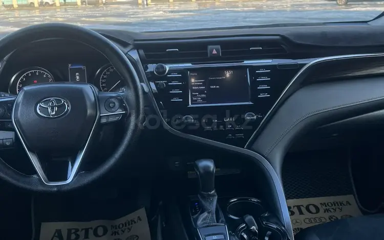 Toyota Camry 2019 года за 12 900 000 тг. в Тараз