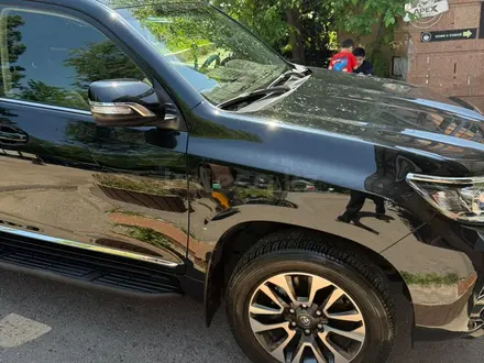 Toyota Land Cruiser Prado 2022 года за 30 500 000 тг. в Алматы – фото 24