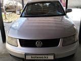 Volkswagen Passat 1999 года за 1 800 000 тг. в Тараз – фото 2