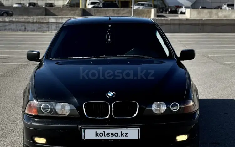 BMW 528 1998 года за 3 200 000 тг. в Караганда