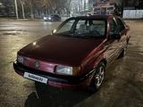 Volkswagen Passat 1990 годаfor650 000 тг. в Тараз