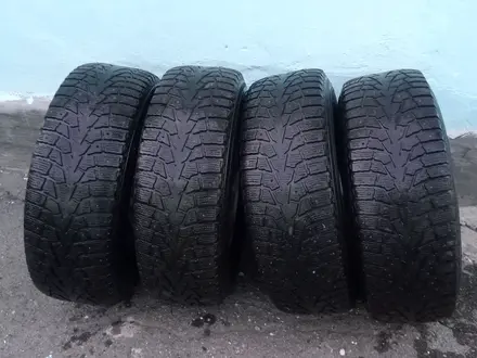 Зимние шины Maxxis за 100 000 тг. в Усть-Каменогорск