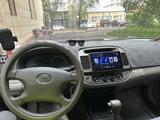 Toyota Camry 2003 годаүшін3 900 000 тг. в Алматы – фото 5