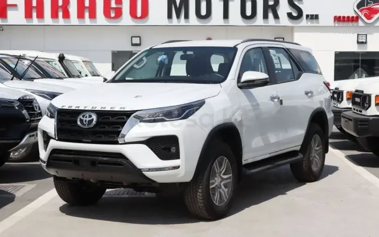 Toyota Fortuner 2025 года за 26 500 000 тг. в Семей