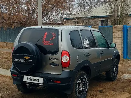 Chevrolet Niva 2017 года за 2 000 000 тг. в Актобе – фото 3