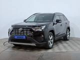 Toyota RAV4 2021 года за 13 810 000 тг. в Астана