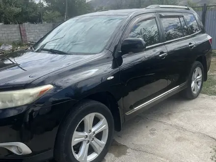 Toyota Highlander 2010 года за 11 800 000 тг. в Талдыкорган – фото 3