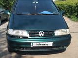 Volkswagen Sharan 1998 годаүшін2 500 000 тг. в Караганда – фото 2