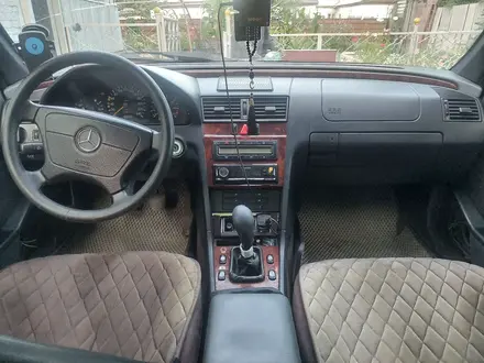 Mercedes-Benz C 220 1995 года за 1 800 000 тг. в Караганда – фото 11