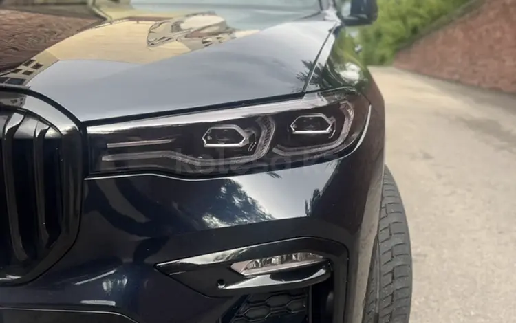 BMW X7 2019 года за 54 000 000 тг. в Алматы