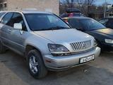 Lexus RX 300 2001 годаfor4 500 000 тг. в Астана – фото 2