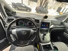 Toyota Alphard, 2014