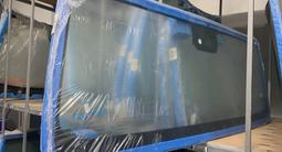 Лобовое стекло на мерседес G/W 463 за 1 222 448 тг. в Алматы