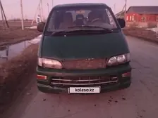 Mitsubishi Space Gear, 1999