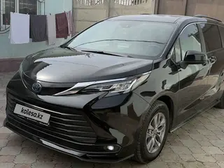 Toyota Sienna
