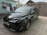 Toyota Sienna 2022 годаүшін21 000 000 тг. в Актобе – фото 5