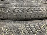 225/55/17 BRIDGESTONE за 15 000 тг. в Алматы