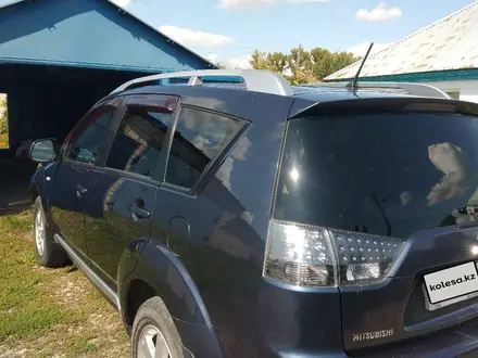 Mitsubishi Outlander 2008 года за 5 800 000 тг. в Усть-Каменогорск – фото 2